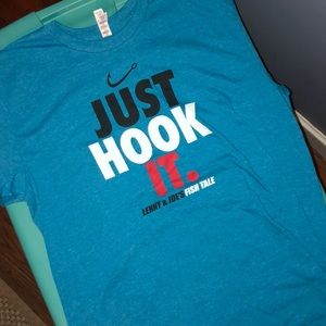 Medium Fishing tee shirt
